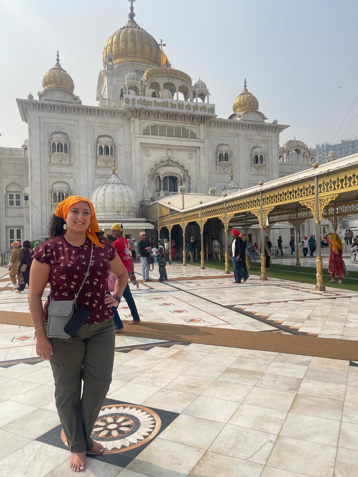Bunkin' respectfully visiting the majestic Gurdwara Bangla Sahib in Delhi, India.